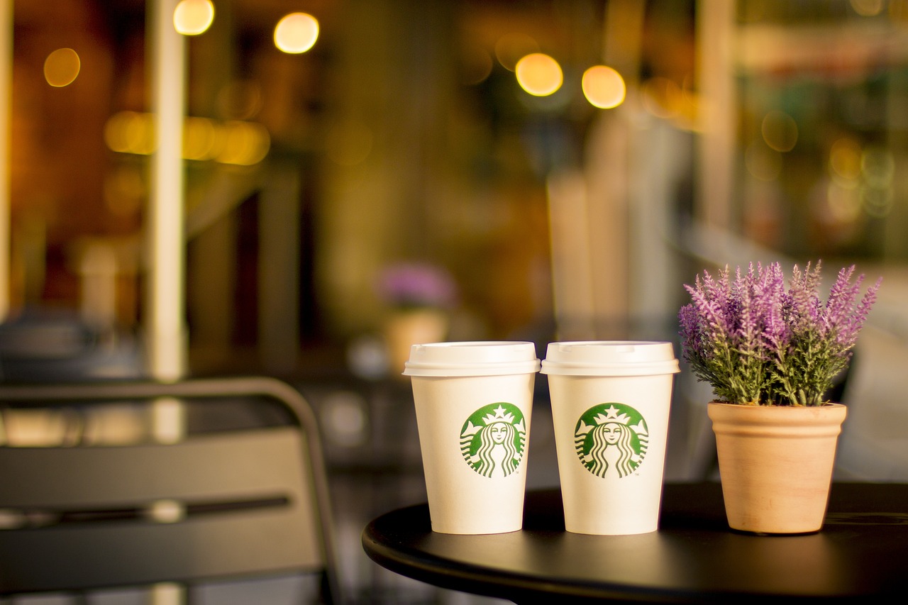 ¿Cuáles son los propositos de Starbucks?